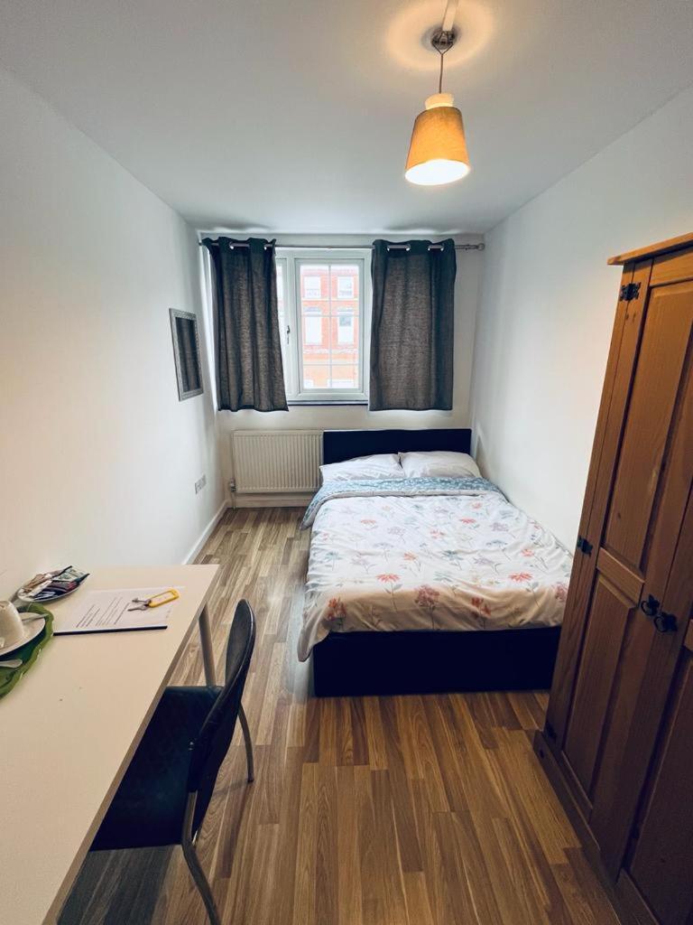 Apartamento Jey'S Flat Liverpool Exterior foto